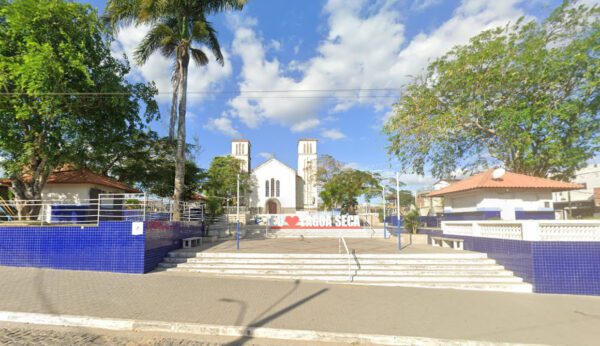 Lagoa Seca está localizada na região de Campina Grande, no Agreste do Estado. 