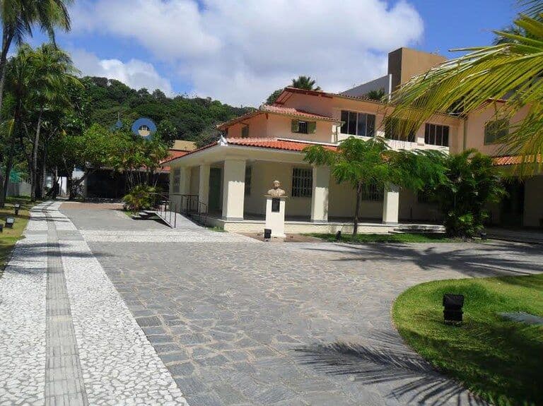 FCJA e Fapesq divulgam edital com vagas remanescentes de bolsas de pesquisa para graduandos