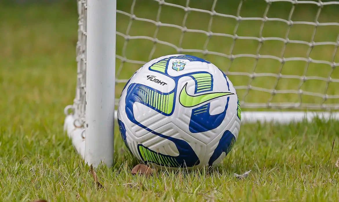 CBF proíbe organizadas e confirma torcida única nos dois jogos entre Botafogo e Santa Cruz pela Série C