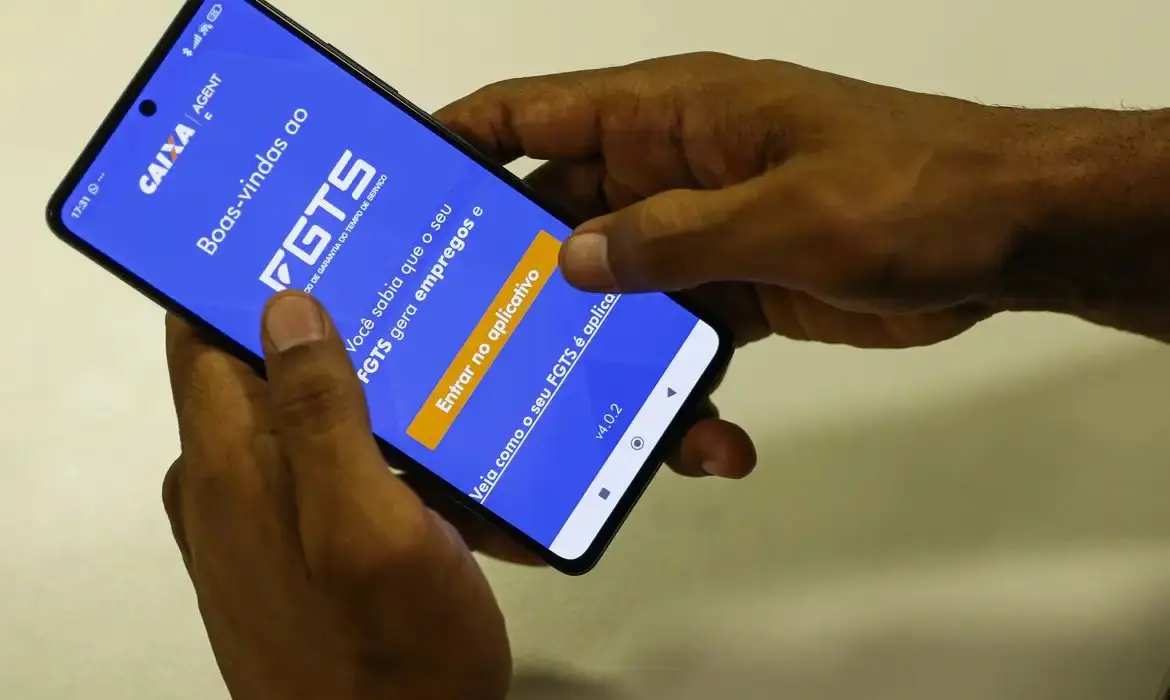 FGTS vai distribuir R$ 13 bilhões do lucro a trabalhadores até 31 de agosto