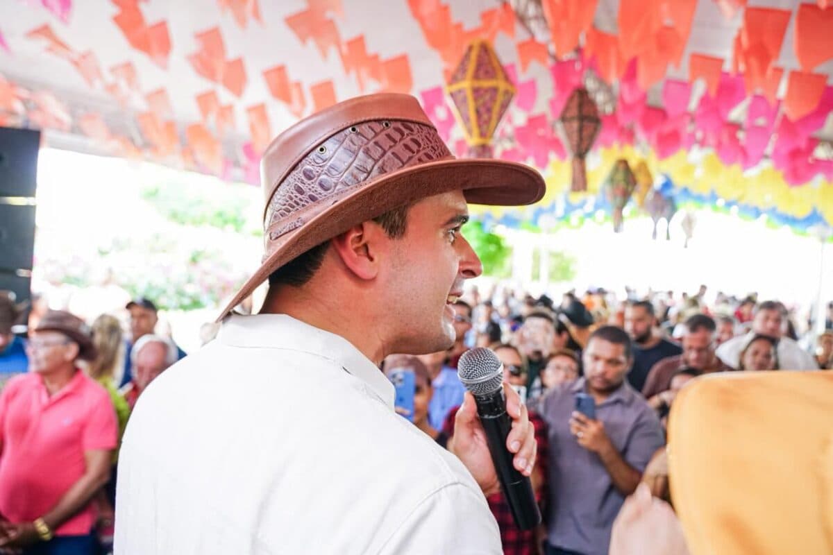 "Deixa Pernambuco com o frevo" rebate governador da Paraíba a Raquel Lyra sobre São João de Campina Grande