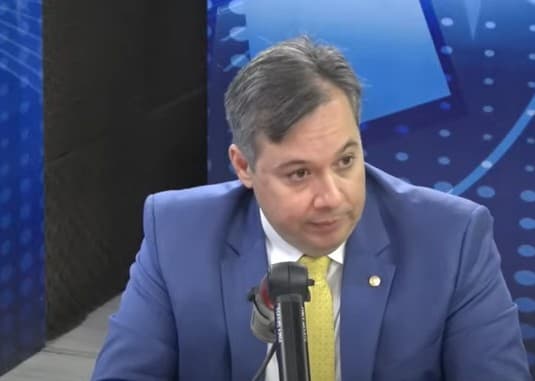 Junior Araújo confirma desembarque no Progressistas e alfineta Ze Aldemir: "não tem poder de veto"