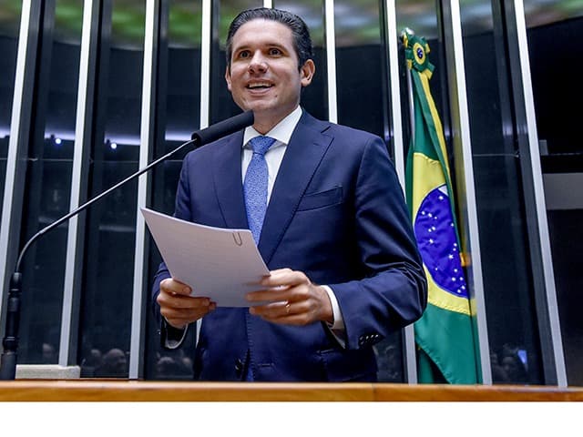 Hugo Motta comemora aprovação no Senado da criação IFPB do Sertão e destaca que reivindicação é antiga