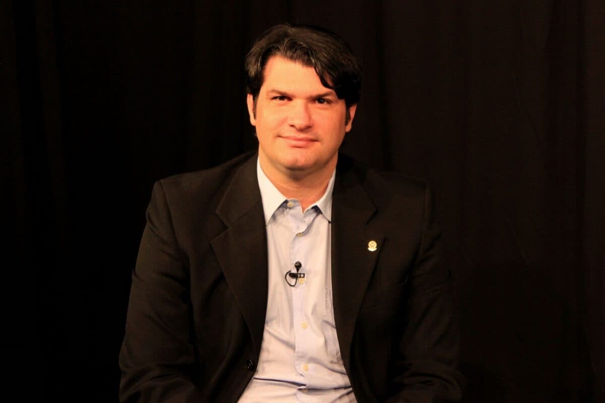 Leo Bezerra nomeia dois novos secretários para Prefeitura de João Pessoa