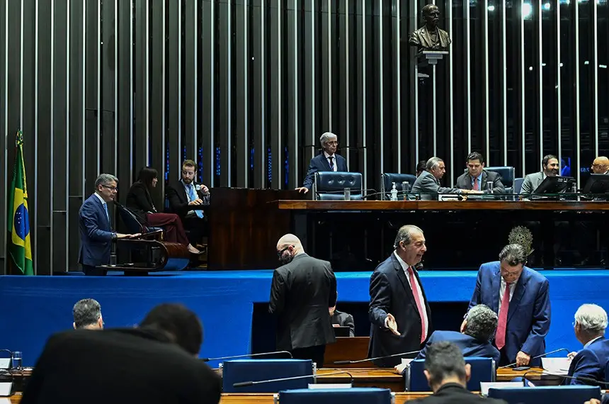 João Azevêdo e Veneziano Vital do Rêgo são os favoritos ao Senado, segundo pesquisa da Real Time