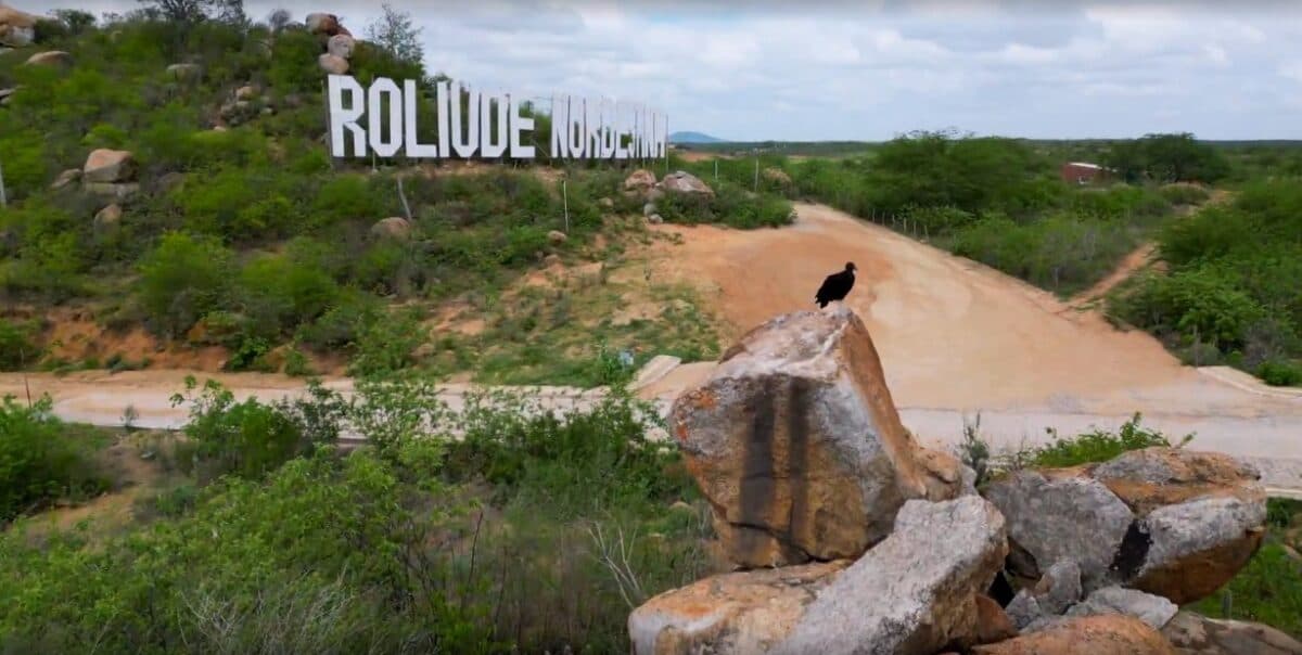 New York Times destaca Cabaceiras, da Paraíba, como "cenário fotogênico" de 50 filmes e programas