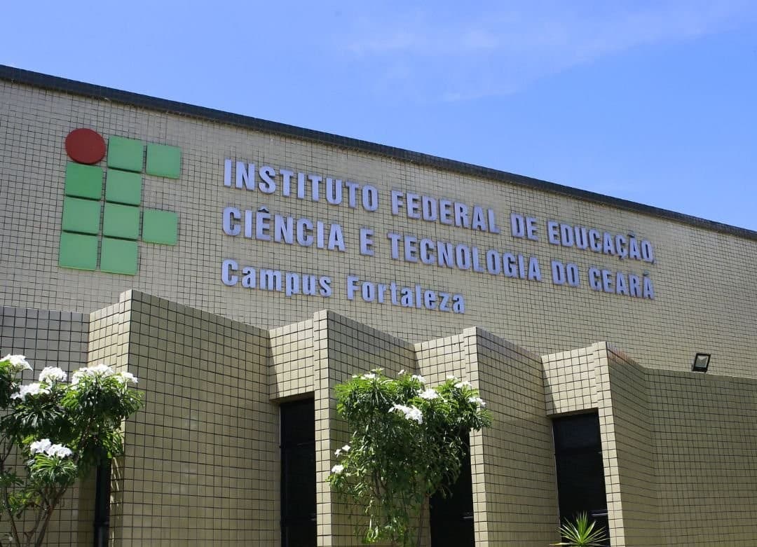 IFCE publica edital para concurso com 274 vagas e salários de até R$ 13.288,85