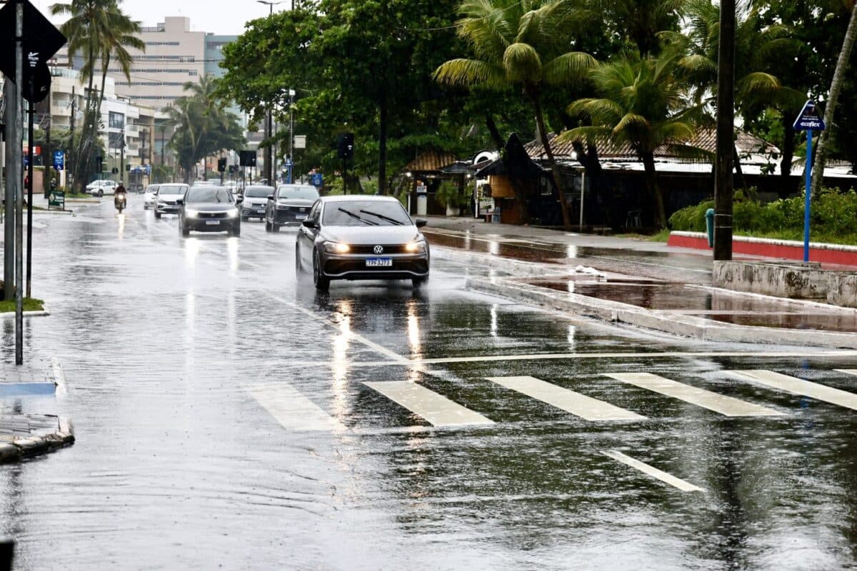 João Pessoa supera média histórica de abril e registra mais de 280 mm de chuvas