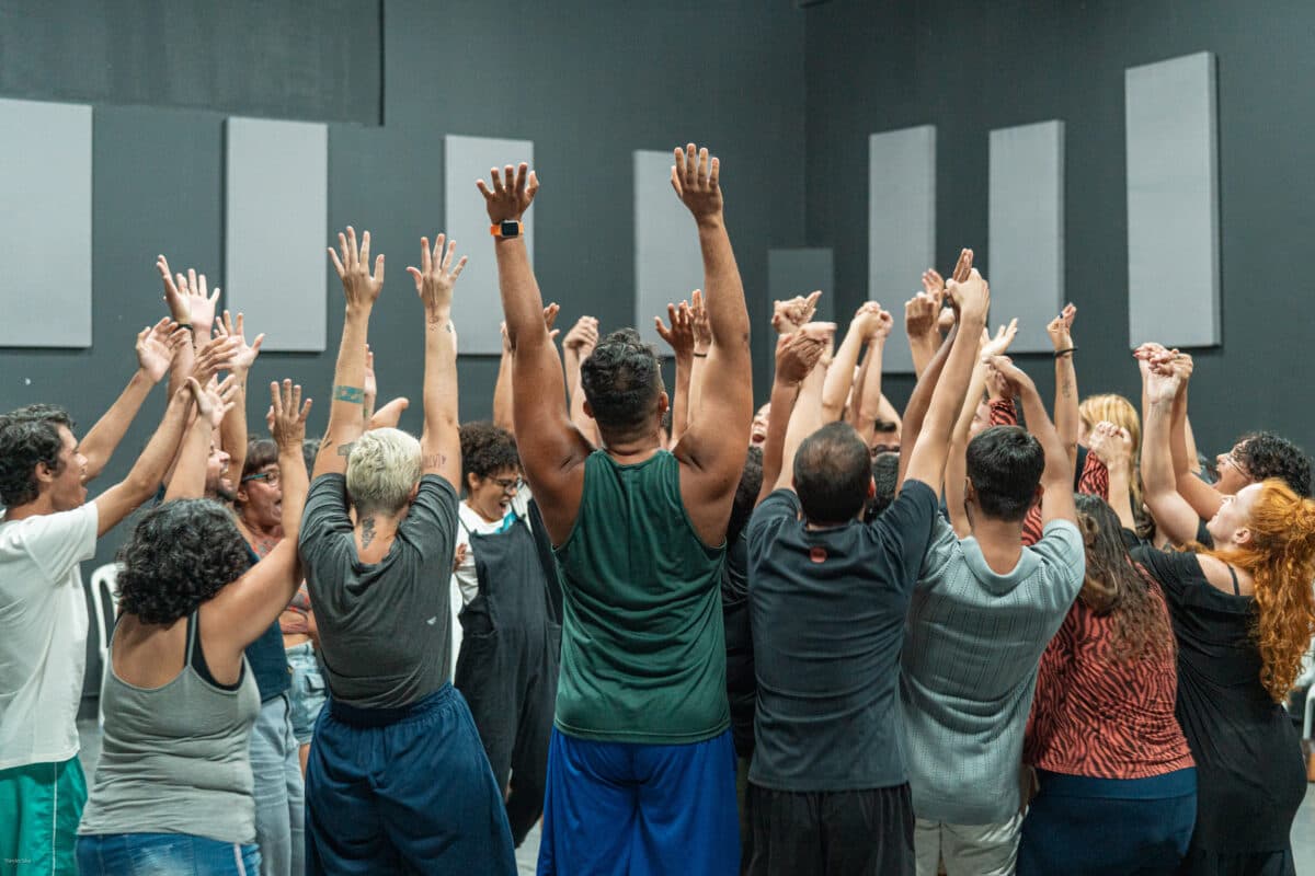 Teatrando: Funesc abre inscrições para 3 dias de oficina gratuita de teatro com Papa Macedo