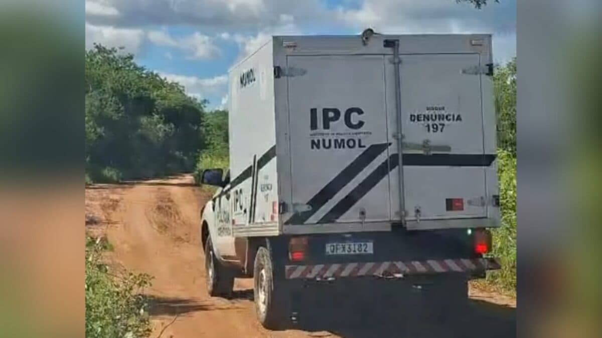 Idosa encontrada morta em Bayeux estava sem roupa íntima e delegado vê contradição do vizinho sobre horários