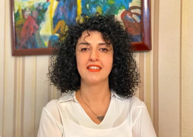 Narges Mohammadi, iraniana vencedora do Prêmio Nobel da Paz, é transferida de prisão para hospital