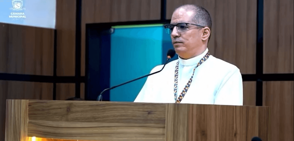 Padre de Patos revela diagnóstico de autismo e se emociona ao falar sobre condição: "tenho que justificar para ser aceito"