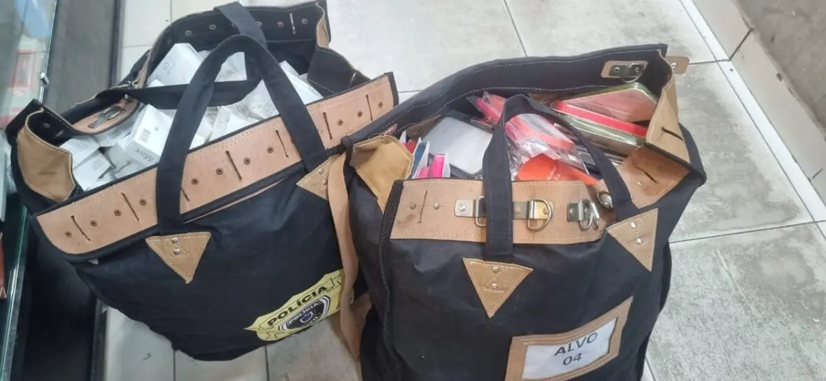 Polícia deflagra operação contra lojas em João Pessoa que vendiam produtos da Apple ilegalmente