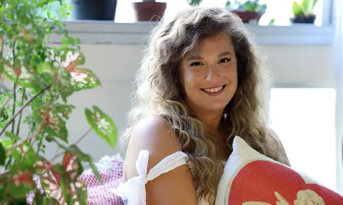Alice Caymmi apresenta tributo à Nana Caymmi em show em João Pessoa