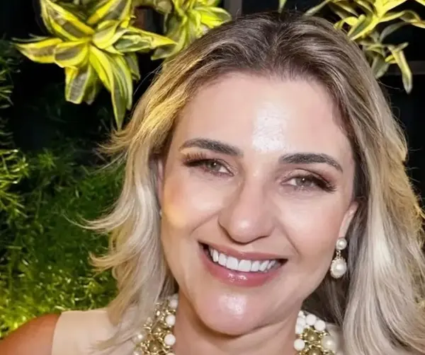 Jornalista Helga Oliveira morre aos 51 anos vítima de câncer