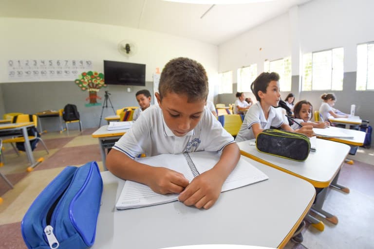 Abertas inscrições para 267 vagas de bolsistas do Programa Alfabetiza Mais Paraíba