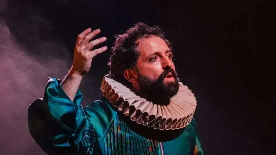 Gregório Duvivier apresenta espetáculo 'O Céu da Língua', em João Pessoa, neste sábado