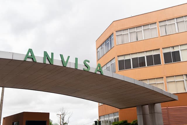 Anvisa aprova genéricos para diabetes e obesidade e novo medicamento para prevenção da enxaqueca