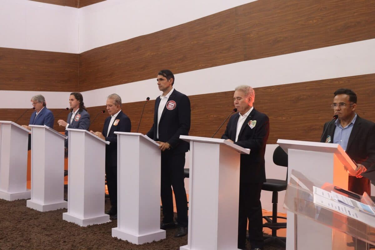 Debate ao Senado soma 2,2 milhões de visualizações e Ativaweb DataLab divulga quem teve melhor desempenho
