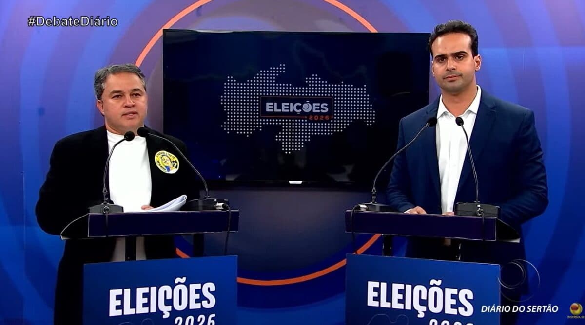 Efraim diz que Estado não investiu em água no Sertão e Lucas rebate: "ele esquece que esteve em 12 anos desse governo"