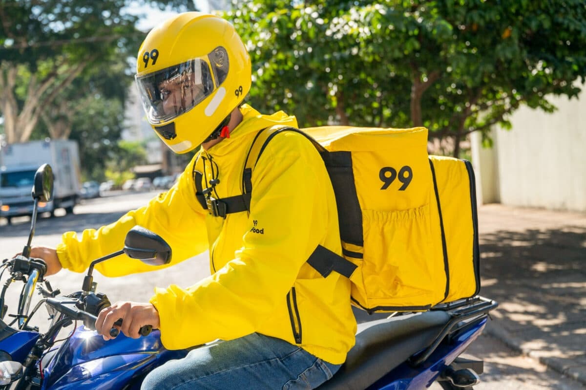 Aplicativos geram 58% das vendas por delivery, mas operação física dos restaurantes não acompanha avanço digital