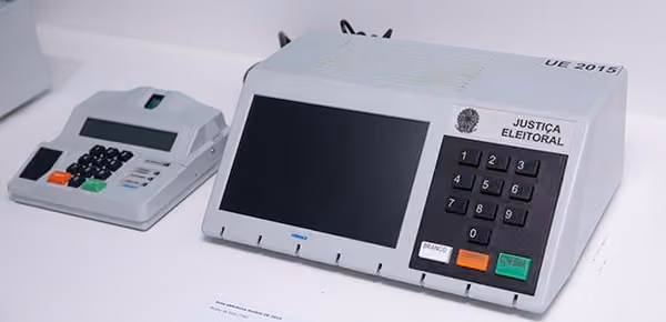 Preparação de urnas eletrônicas começa na Paraíba e quatro modelos serão usados