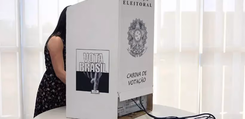 Mais um caso: eleitora é flagrada filmando o próprio voto e conduzida à PF em Patos