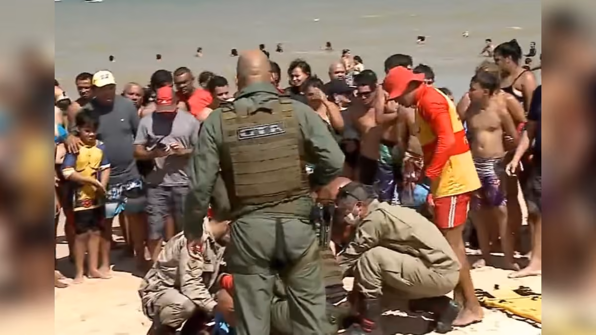 Homem se afoga na praia do Cabo Branco e é socorrido em estado grave