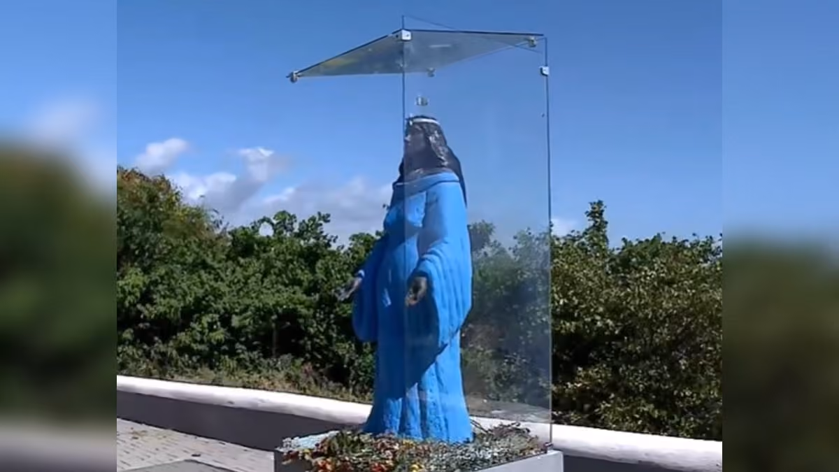 Proteção de vidro da estátua de Iemanjá é quebrada durante briga entre dois homens em João Pessoa