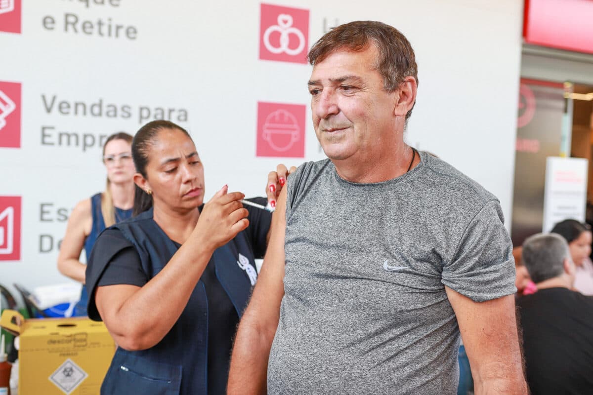 Em menos de 24h, Paraíba aplica mais de 33 mil vacinas contra sarampo e meningites