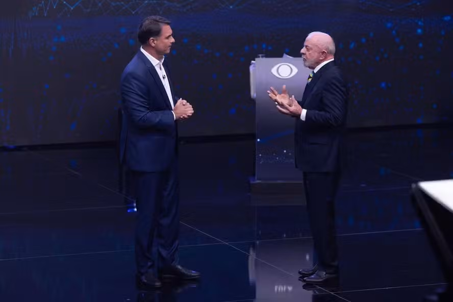 Cabo Gilberto diz que Flávio foi "objetivo" e Lula "mentiu descaradamente" durante debate