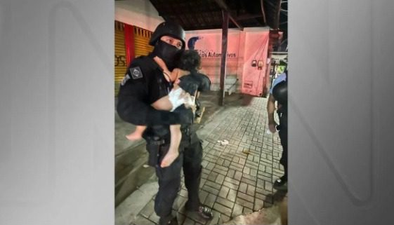 Atirador de elite atinge homem que fazia filho de refém em Fortaleza