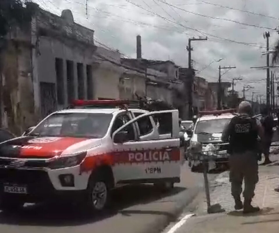 moticicleta; contramão; viatura; Polícia Militar; João Pessoa