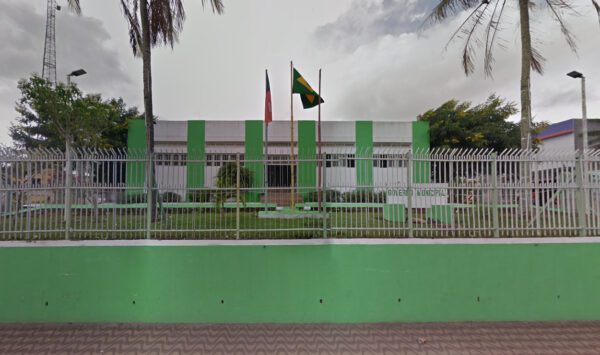 TCE intima ex-prefeito de Alagoa Nova para explicar pagamento de salários acima do permitido por lei aos secretários municipais