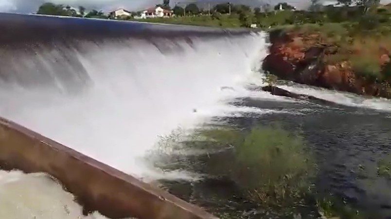 barragem, São Gonçalo, sangrando, famílias ribeirinhas, cadastrados