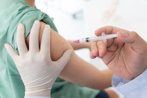 Após suspeita de morte de criança por meningite, secretário de Saúde de João Pessoa reforça necessidade de vacinação