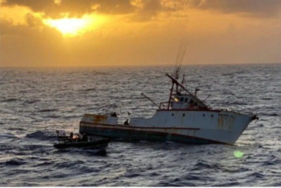 Facção criminosa contratou pescadores para levar droga até navios em alto-mar