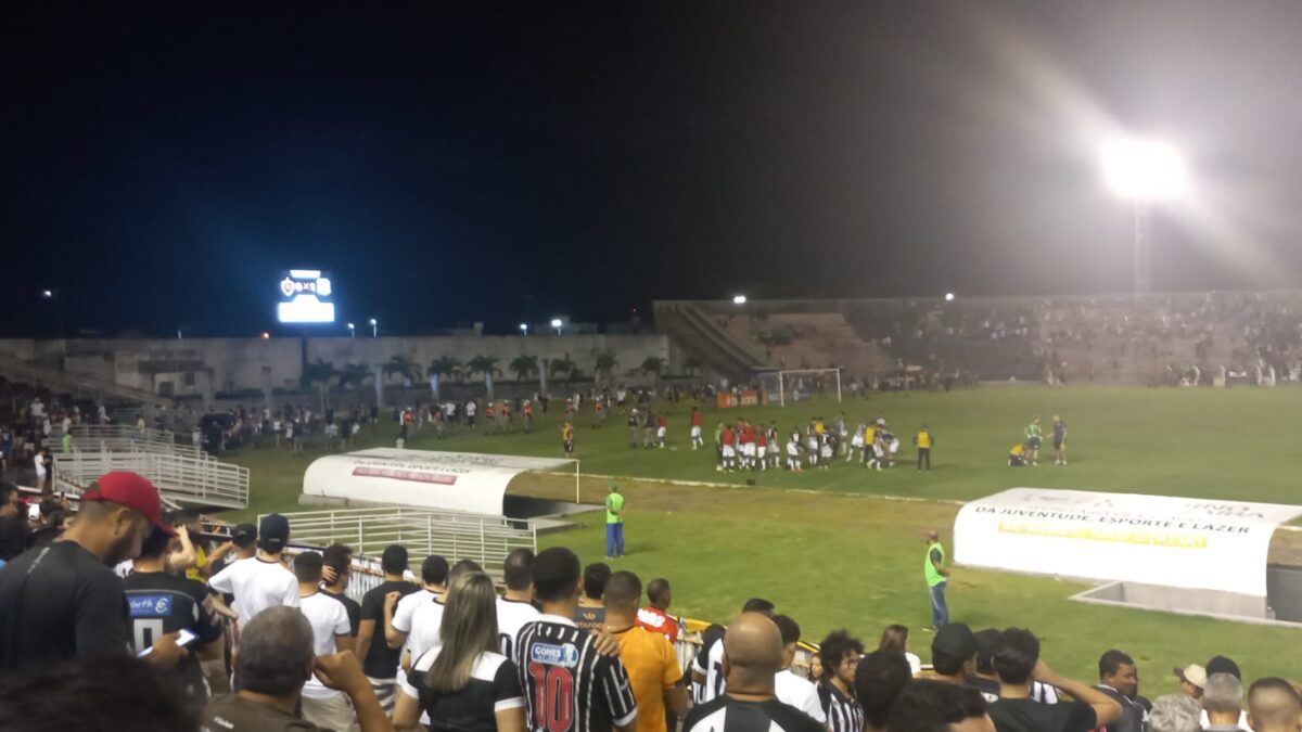 confusão, torcedores, botafogo-pb, figueirense