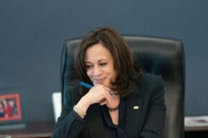 kamala harris, vice-presidente, trump, derrota