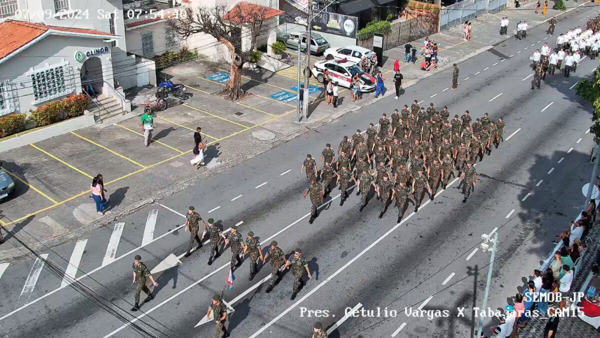 Infantaria Motorizada e Cavalaria do Exército participam do desfile de 7 de setembro em João Pessoa