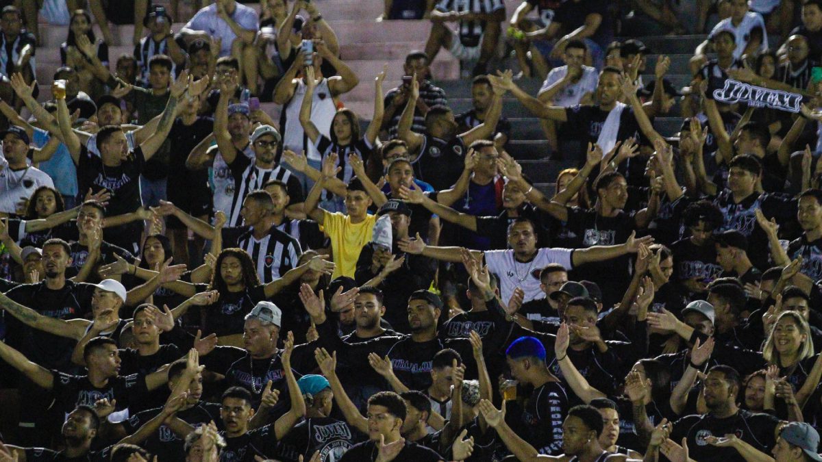 Torcida - Foto: Cristiano Santos / Botafogo-PB