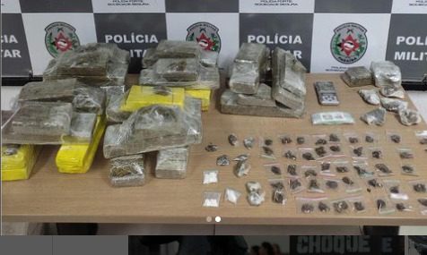 Polícia Militar apreende 30 kg de drogas em João Pessoa; suspeito de tráfico é preso