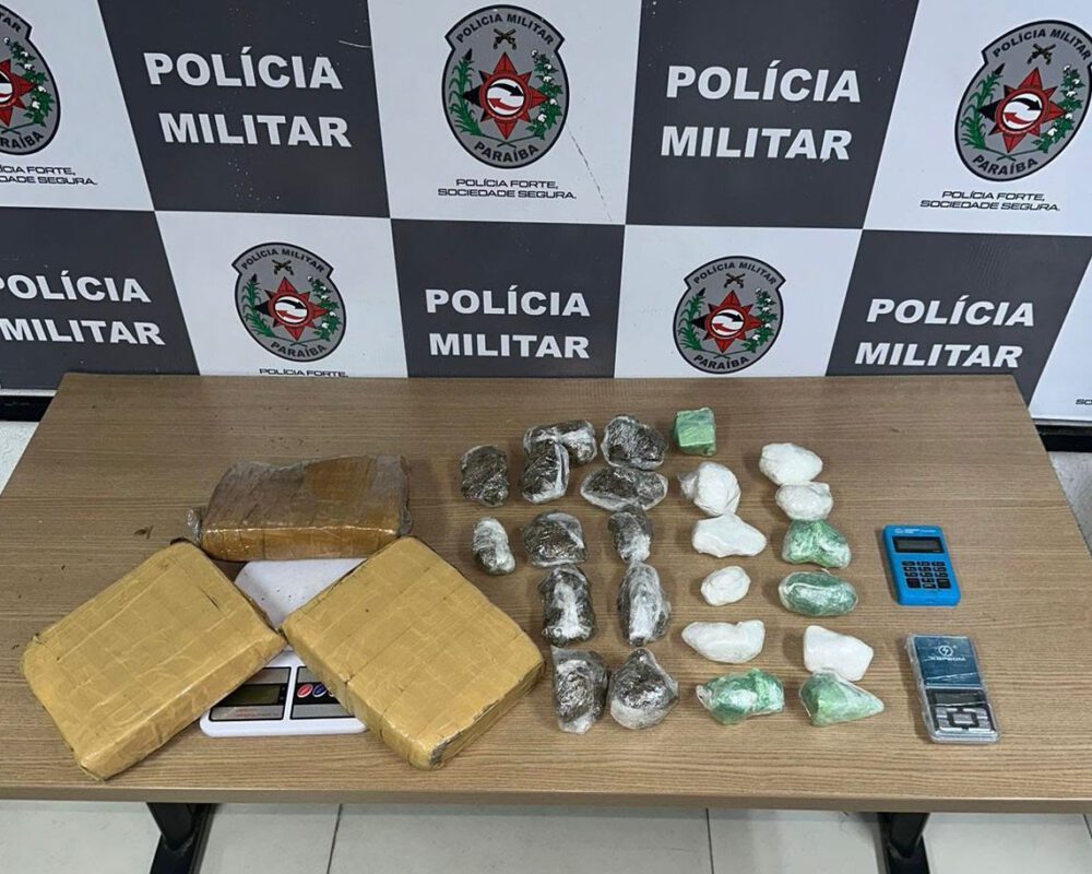 Polícia desarticula ponto de tráfico e prende grupo criminoso na capital