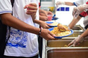 Governo do Estado dobra repasse de verba para compra de merenda escolar em dezembro