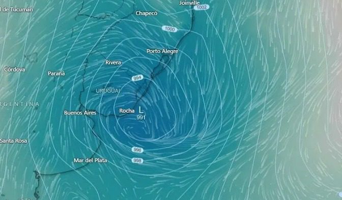 Sul do Brasil deve ser afetado por fortes chuvas provocadas por ciclone extratropical