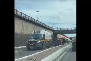 colisão, motociclista, tambauzinho