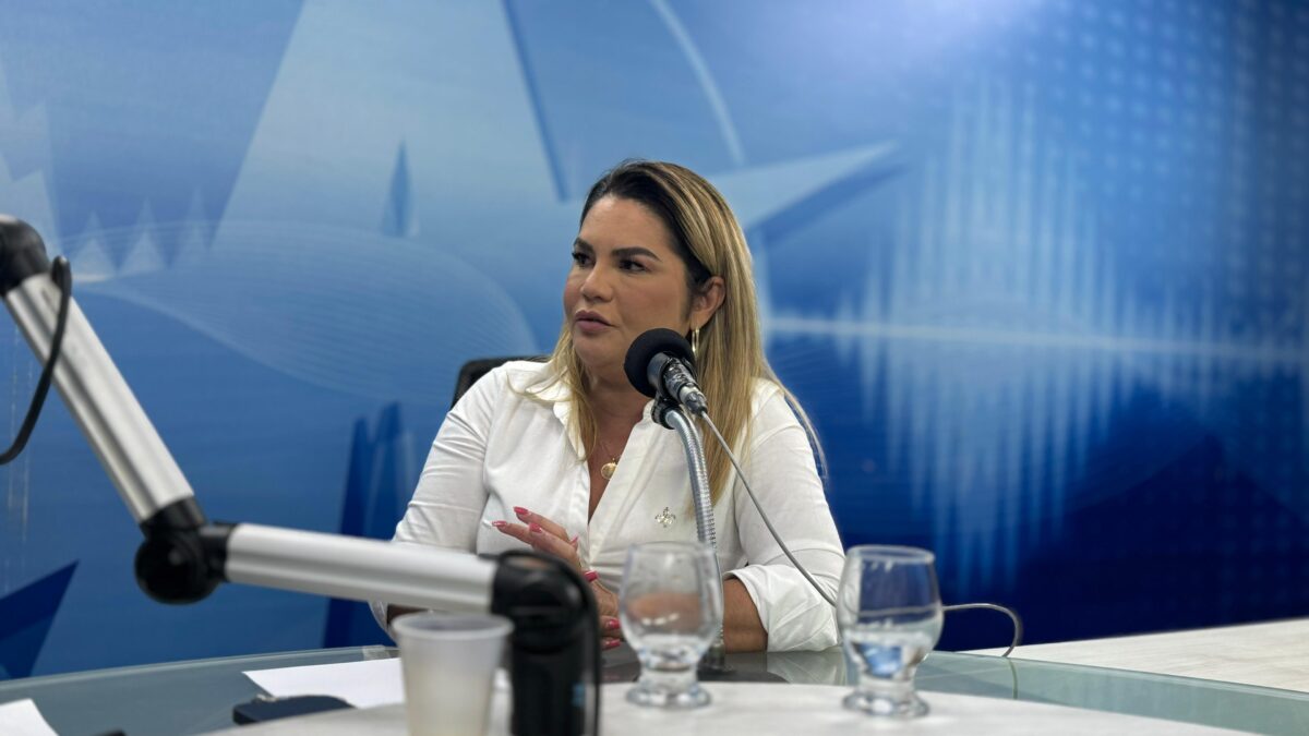 karla pimentel, prefeita