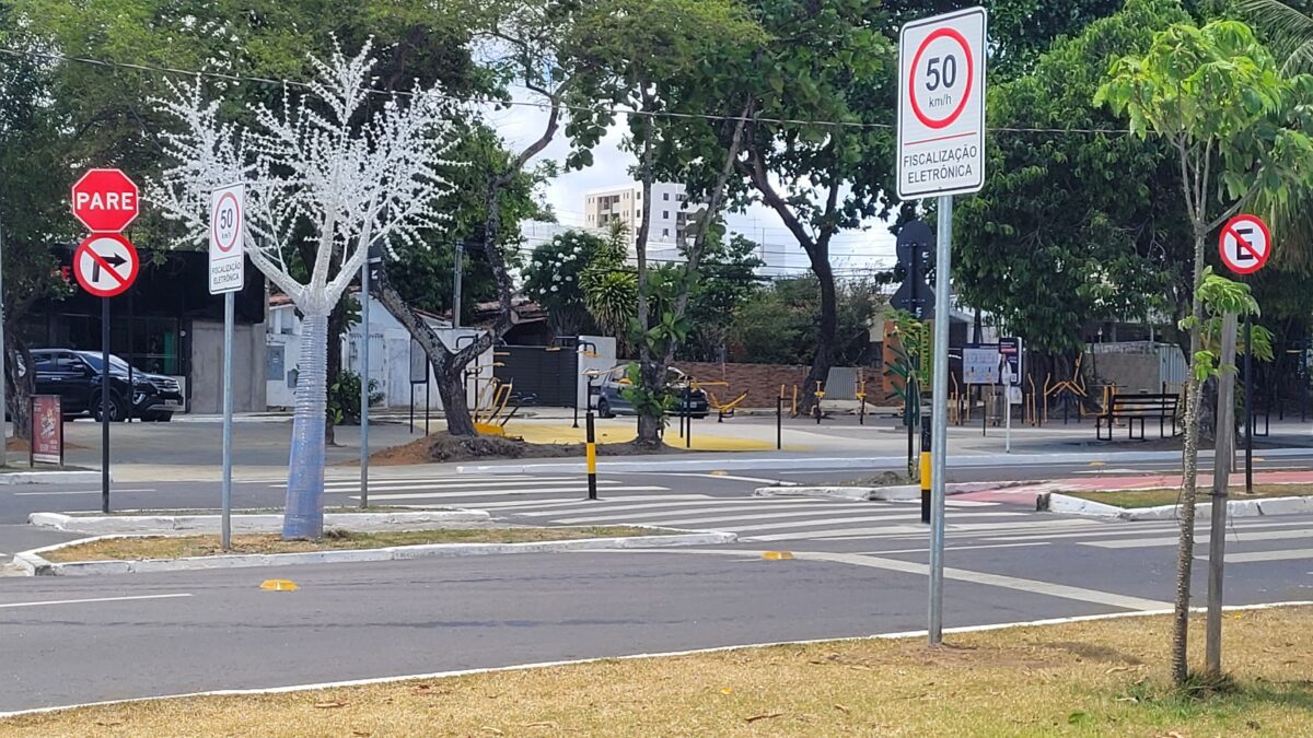 Lombadas eletrônicas são instaladas no Parque das Três Ruas, nos Bancários