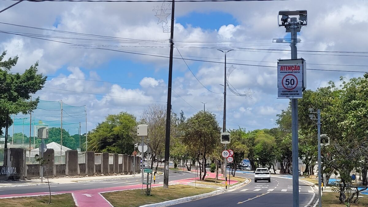 Lombadas eletrônicas são instaladas no Parque das Três Ruas, nos Bancários