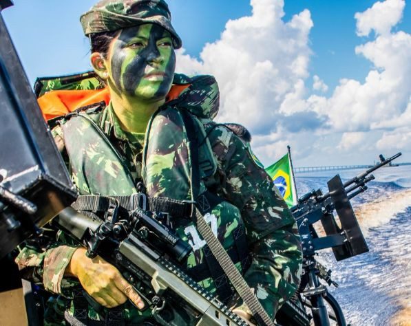 Inédito no Brasil, inscrições para alistamento militar feminino terão início em 2025